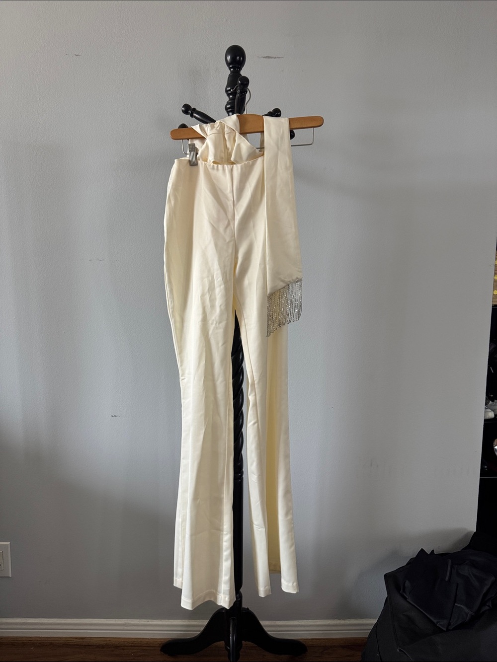 Oh Polly NWT Fancy Front Twist Romper